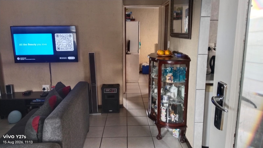 2 Bedroom Property for Sale in Bernadino Heights Western Cape